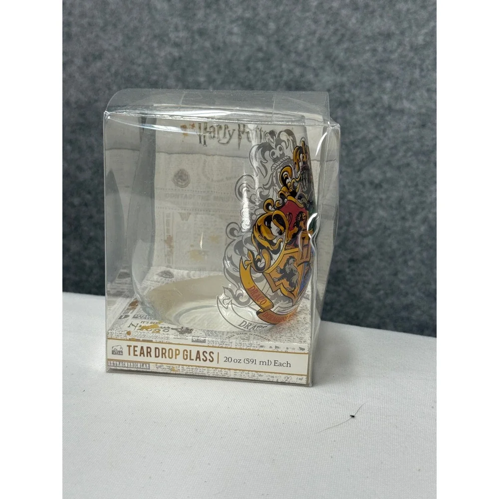 Harry Potter Hogwarts Crest Tear Drop Glass 20oz Silver Buffalo New‎ in Box